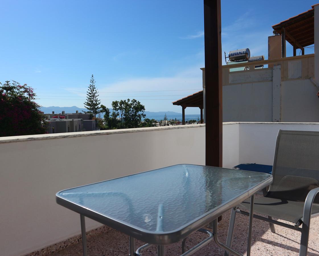 Oliaria Apartments Platanés Eksteriør billede