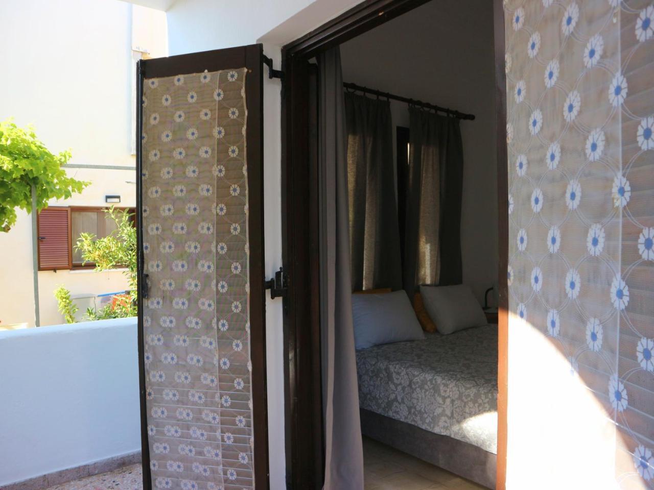 Oliaria Apartments Platanés Eksteriør billede