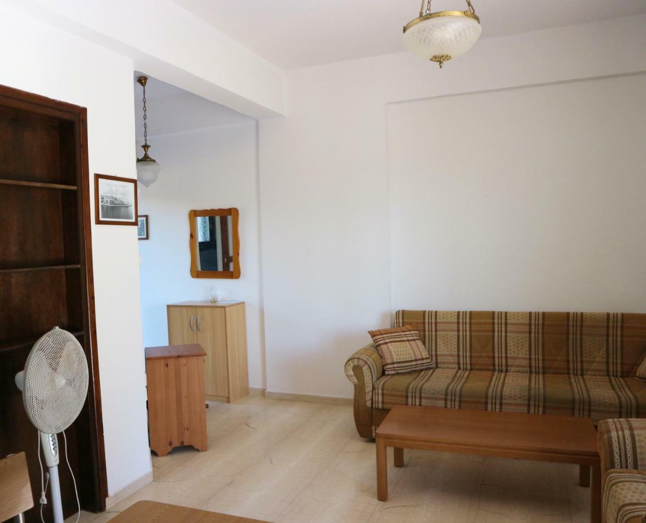 Oliaria Apartments Platanés Eksteriør billede